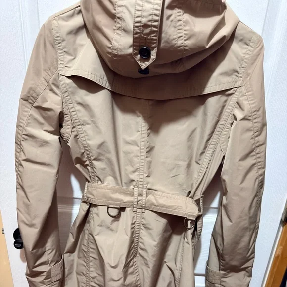 Burberry Tan Double-Breasted Trench Coat - Picture 3 of 7